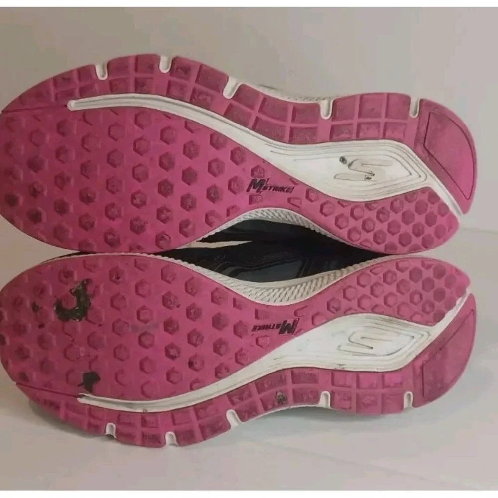 Skechers Go Run Consistent Women's 6.5 SN 128075‎ Color: BKPK Great Condition